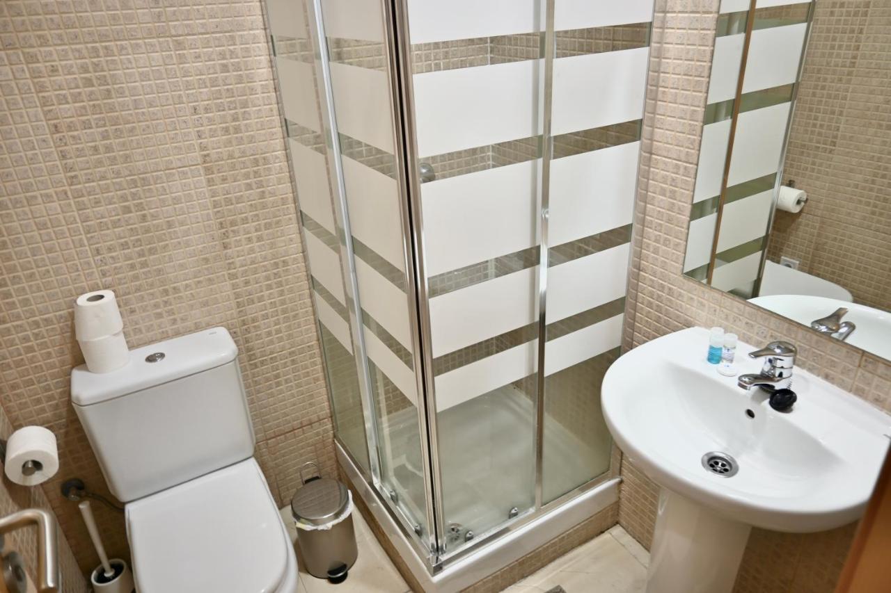 For You Rentals Centrico Apartamento Temporal En La Calle Infanta Inf1A Madrid Exterior foto